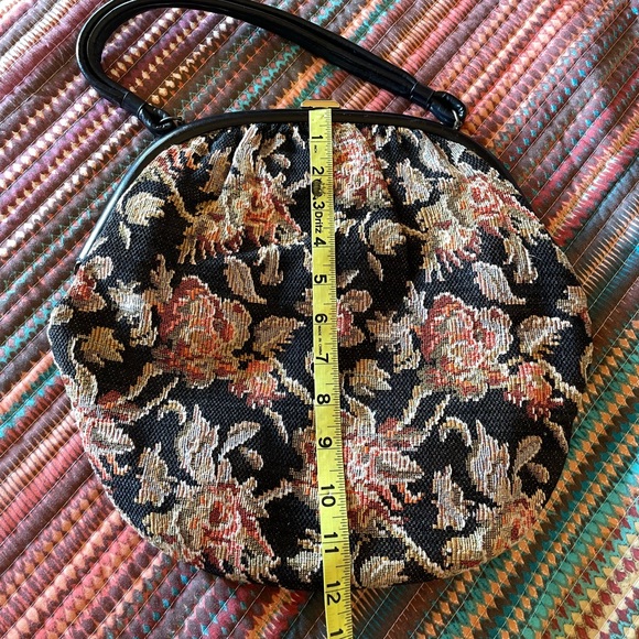 Vintage Tapestry Bag - Picture 6 of 8